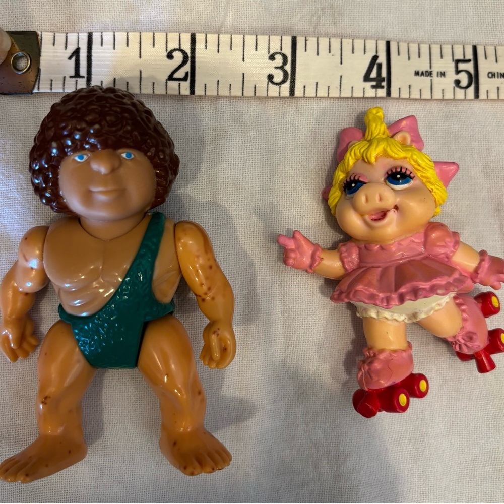 Vintage Kids Toy Set - Miss Piggy and Definitely Dinosaur Caveman